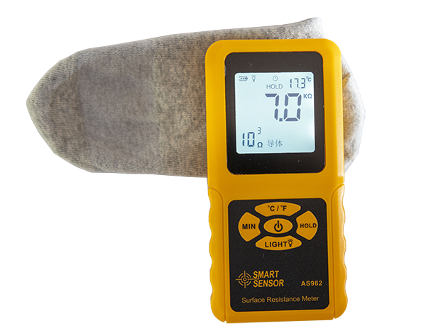 导电材料测试特写图