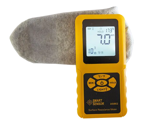 导电材料测试特写图